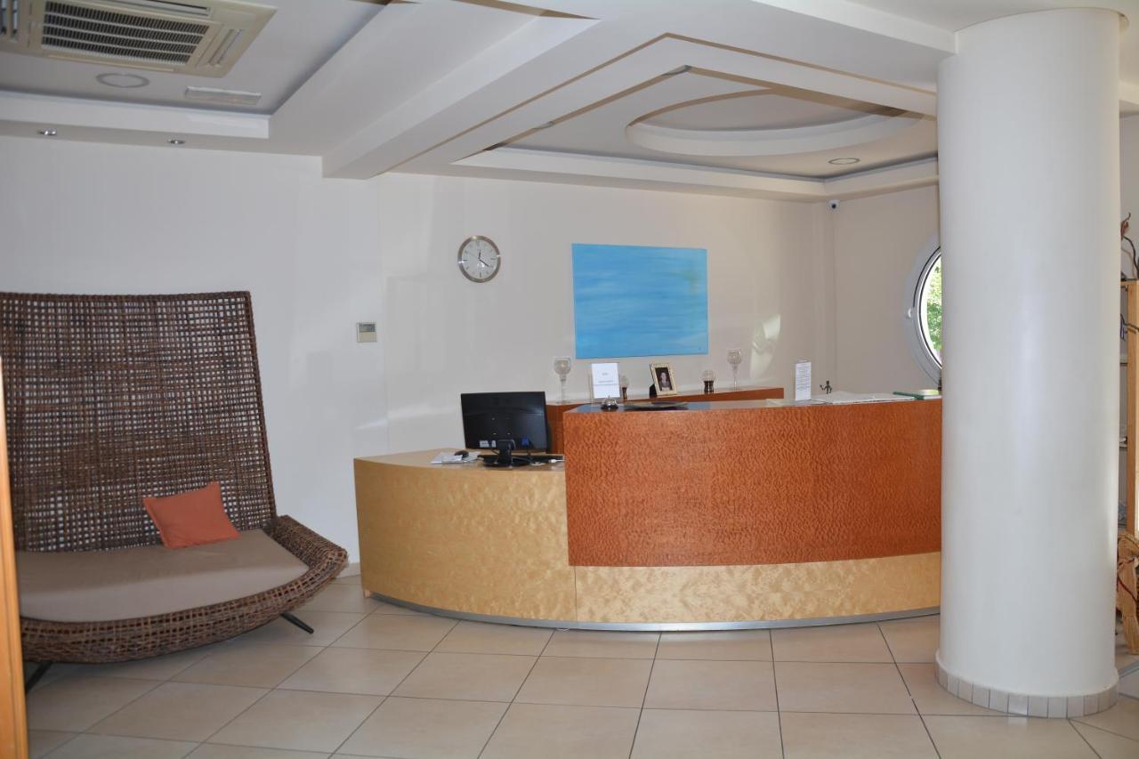 Poseidon Hotel Paralia  Exterior photo